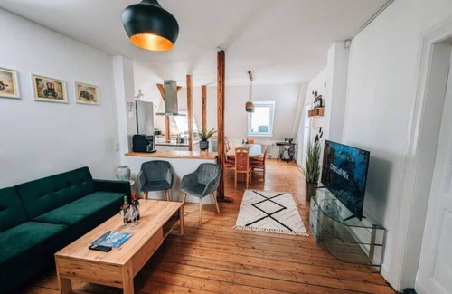 Bielefeld Apartment | 4 Bedroom Terrace Suite Oasis | *Workspace* EM-APARTMENTS DEUTSCHLAND