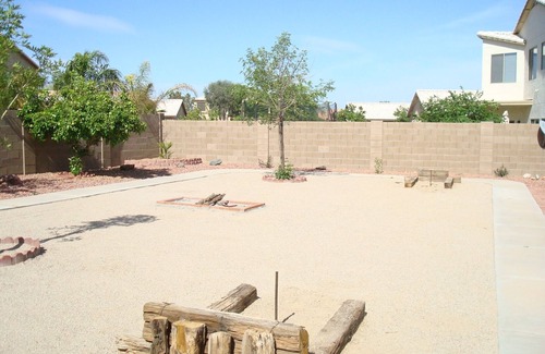 San Tan Valley House | 4 Bedroom Vacation Home in Johnson Ranch with Hot Tub