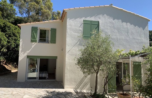 La Croix-Valmer Villa | 4 bedroom villa with sea view and swimming pool near St Tropez