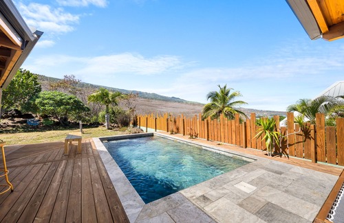 Saint-Leu Villa | 4-bedroom villa, sleeps 10, Saint-Leu. Swimming pool, quiet and comfortable!