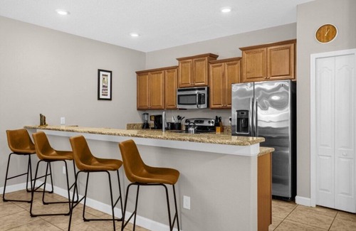 Lindfields House | 4 Bedrooms/3 Bathrooms/Paradise Palms (2955 BP)