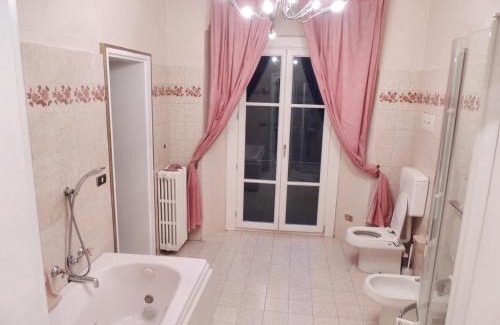 Centro Storico Nord Apartment | 4 bedrooms apartement with jacuzzi furnished terrace and wifi at Brescia