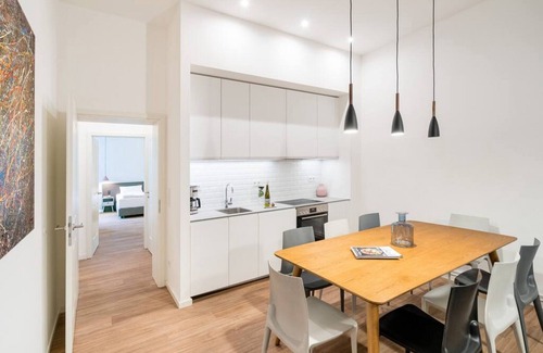 Mitte Apartment | 4-Bedrooms Apartment (130sqm) with a comfy balcony(6)