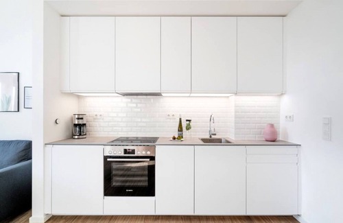 Mitte Apartment | 4-bedrooms Apartment7 With a Comfy Balcony