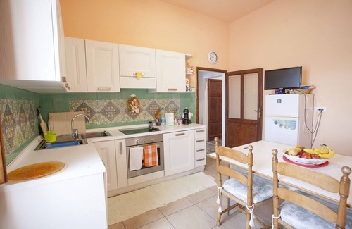Portoferraio Old Town Apartment | 4 beds apartment La Calata Third Floor on the seafront of Portoferraio