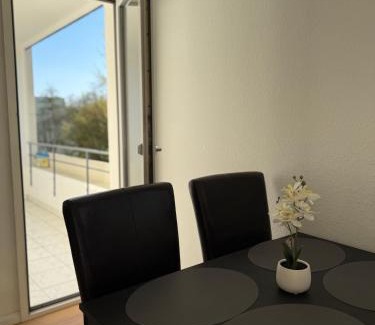 Hochdahl Apartment | 4-Betten WHG, 20min ins Zentrum DUS