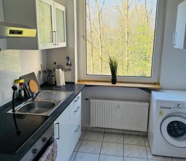 Hochdahl Apartment | 4-Betten WHG, 20min ins Zentrum DUS