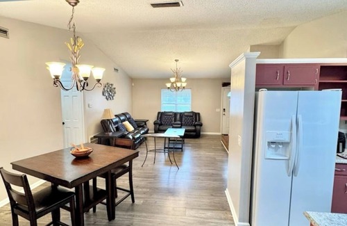 Fitzgerald House | 4-br 2-bath house in charming Fitzgerald with WiFi, AC. Perfect for long stays.