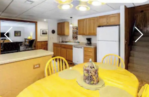 Phelps Cabin | 4 Br Cabin Sleeps 11, in Natl Forest, on ATV/Snowmobile trail