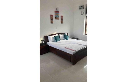 Rishikesh Villa | 4 BR Cottage Villa In Rishikesh W/ Ganga View