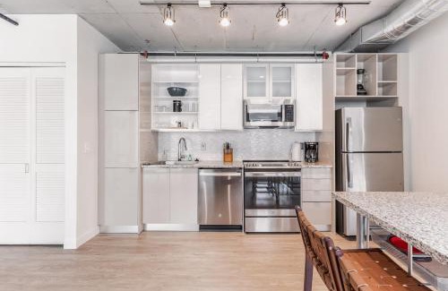 Gateway District Apartment | 4 Brand new combined apartments with city views