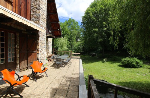 Puy-Saint-Vincent Ski Chalet | 4 * classified chalet, quiet and close to the ski lifts and the slopes