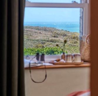 Porthgwarra House | 4 Coastguard Cottages - Porthgwarra