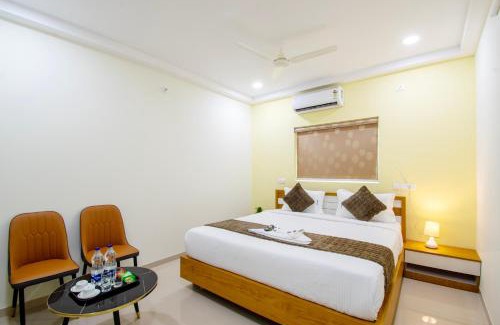 Serilingampally Hotel | 4 Colors Hotels Kondapur