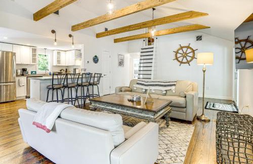 Mashpee Neck House | 4 Mi to Beach Cape Cod Retreat in Mashpee!