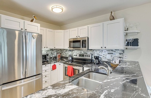 Saint Simons Island House | 4 Mi to Beaches: St Simons Island Escape w/Patio!