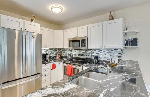 Saint Simons Island House | 4 Mi to Beaches St Simons Island Escape with Patio!