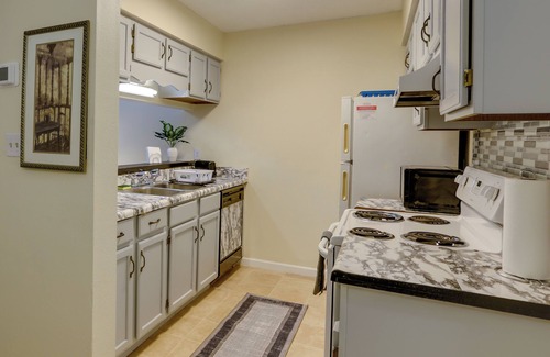 Tallahassee House | 4 Mi to Dtwn: Pet-Friendly Abode in Tallahassee!