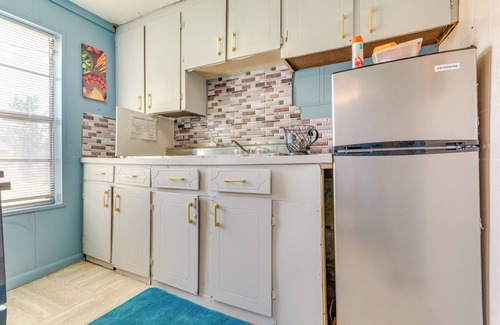 North Little Rock Apartment | 4 Mi to Dtwn Little Rock: Studio w/Porch