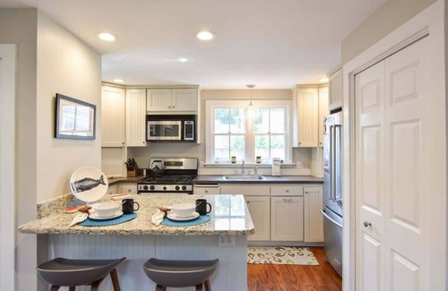 Provincetown House | 4 min Walk to Commercial Street and Beach!