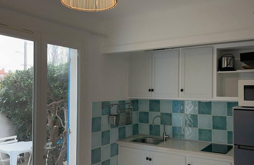 Giens Apartment | 4 PERS apartment private access to the beach