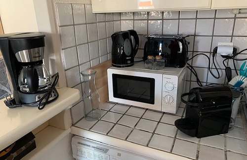 Pontaillac Apartment | 4-person apartment in residence with pool near beach