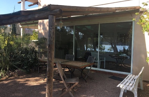 Favone Apartment | 4 person ground floor apartment, sea view, direct access to the beach