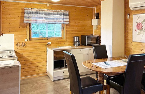 Olden House | 4 person holiday home in Lysøysundet