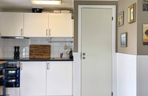Ljungskile House | 4 person holiday home in Ljungskile