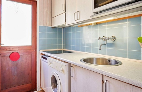 Oster Somarken House | 4 person holiday home in Aakirkeby