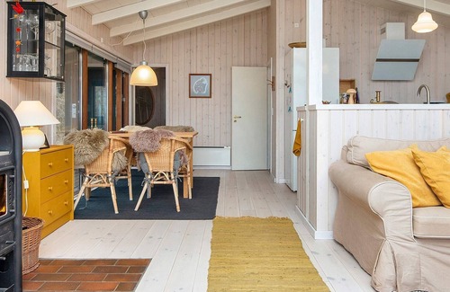 Skodshoved House | 4 person holiday home in Knebel
