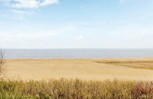 Sønderstrand House | 4 person holiday home in R m