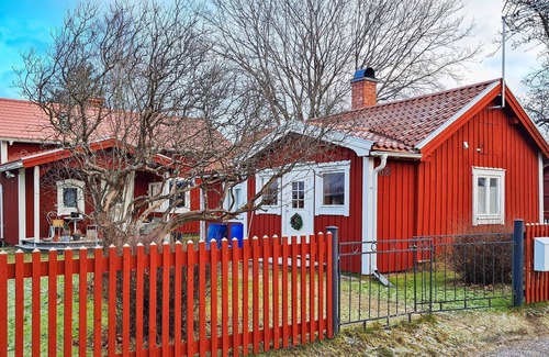Borlange House | 4 person holiday home in BORLÄNGE