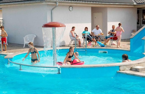 Middelfart House | 4 person holiday park home in Asperup