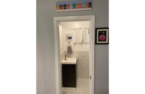 Morse Park Apartment | 4 Rockleys Vintage Motel, EV Charging available!