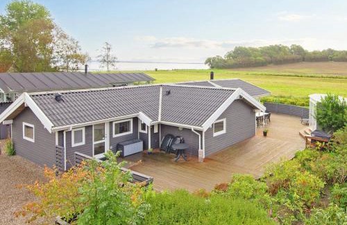 Grønninghoved Strand House | 4 star holiday home in Sjølund-By Traum