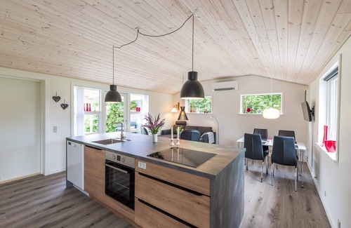 Skaven Strand House | 4 star holiday home in Tarm