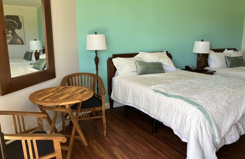 Hanamaulu Hotel | 4 Star Kauai Beach Resort, just steps to the beach