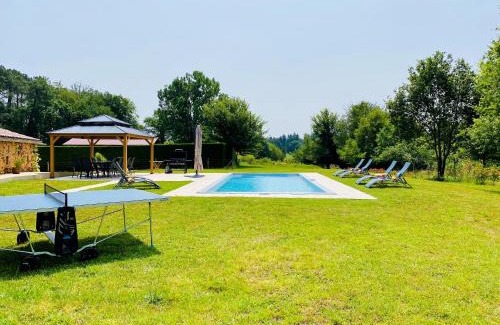 Capdrot House | 4-Star Tourism Rated Holiday Home, 6 Bedrooms, with Air Con & Private Heated 10x4M Salt Water Pool - 40 Mins from Bergerac