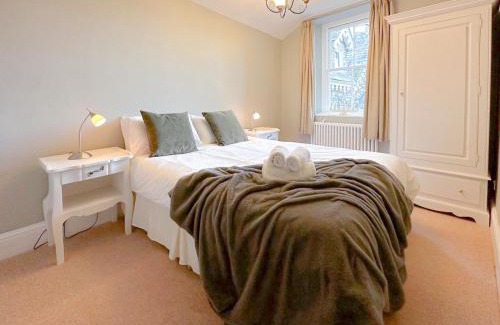 Ambleside House | 4 Studio House