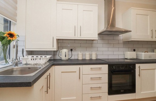 Haworth Cottage | 4 TYNE STREET, pet friendly, character holiday cottage in Haworth