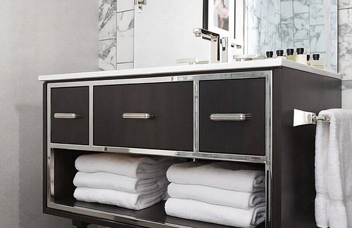 Central Park South Hotel | 4 x Two Queen Beds at WestHouse Hotel New York