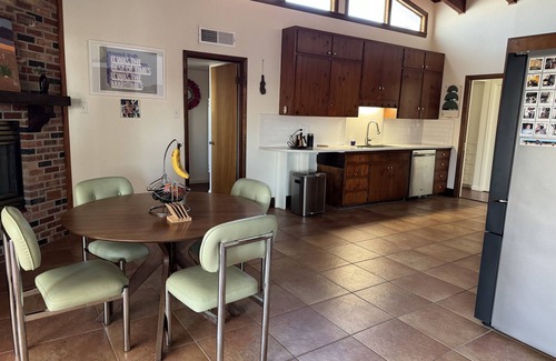 Sandia Ridge House | 40 MIN BIKE TO BALLOON FIESTA! Quirky MCM home with hot tub!