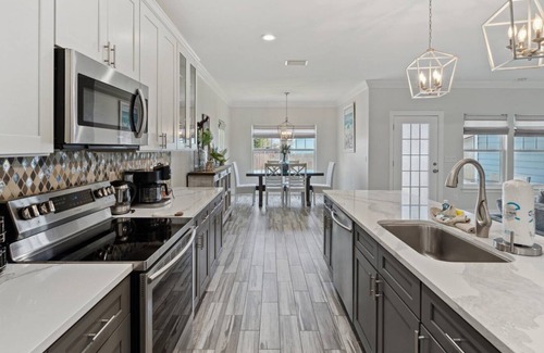 Silver Sands House | 4009 Silver Sands Rd