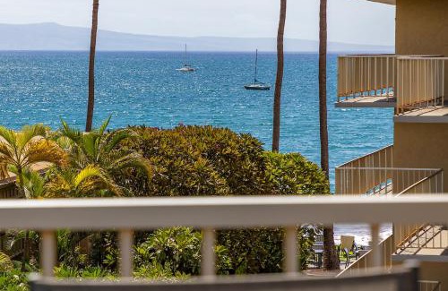 Kihei House | 401 Nani Kai HaleBeachfrontNewly Remodeled
