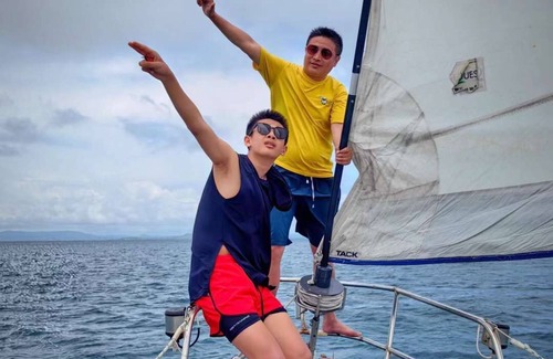 Wailoloa Boat Rental | 40ft Sailing Yacht (Double Cabin Bedroom.)