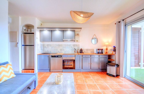 La Ciotat Apartment | 40m² T2 apartment with terrace, swimming pool, air conditioning and secure private parking