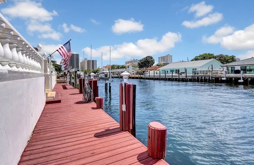 Bermuda Riviera House | 41 Managed By Brampton Park