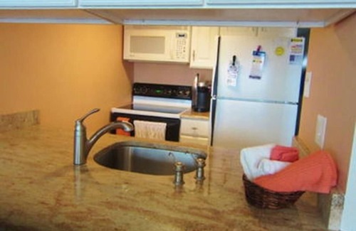 Sea Isle City House | 4114 Central Avenue Unit 213