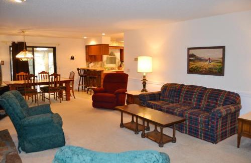 Hot Springs Village House | 42 Lequita Place